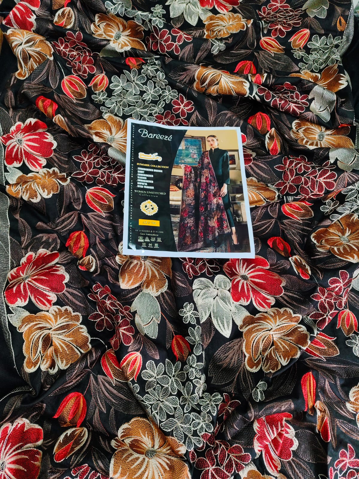 EMBROIDERED COLLECTION