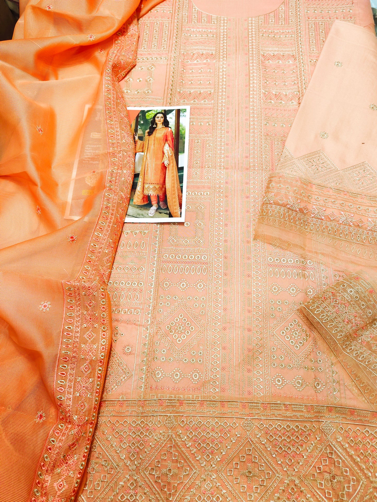 Jazmine Dhanak peach