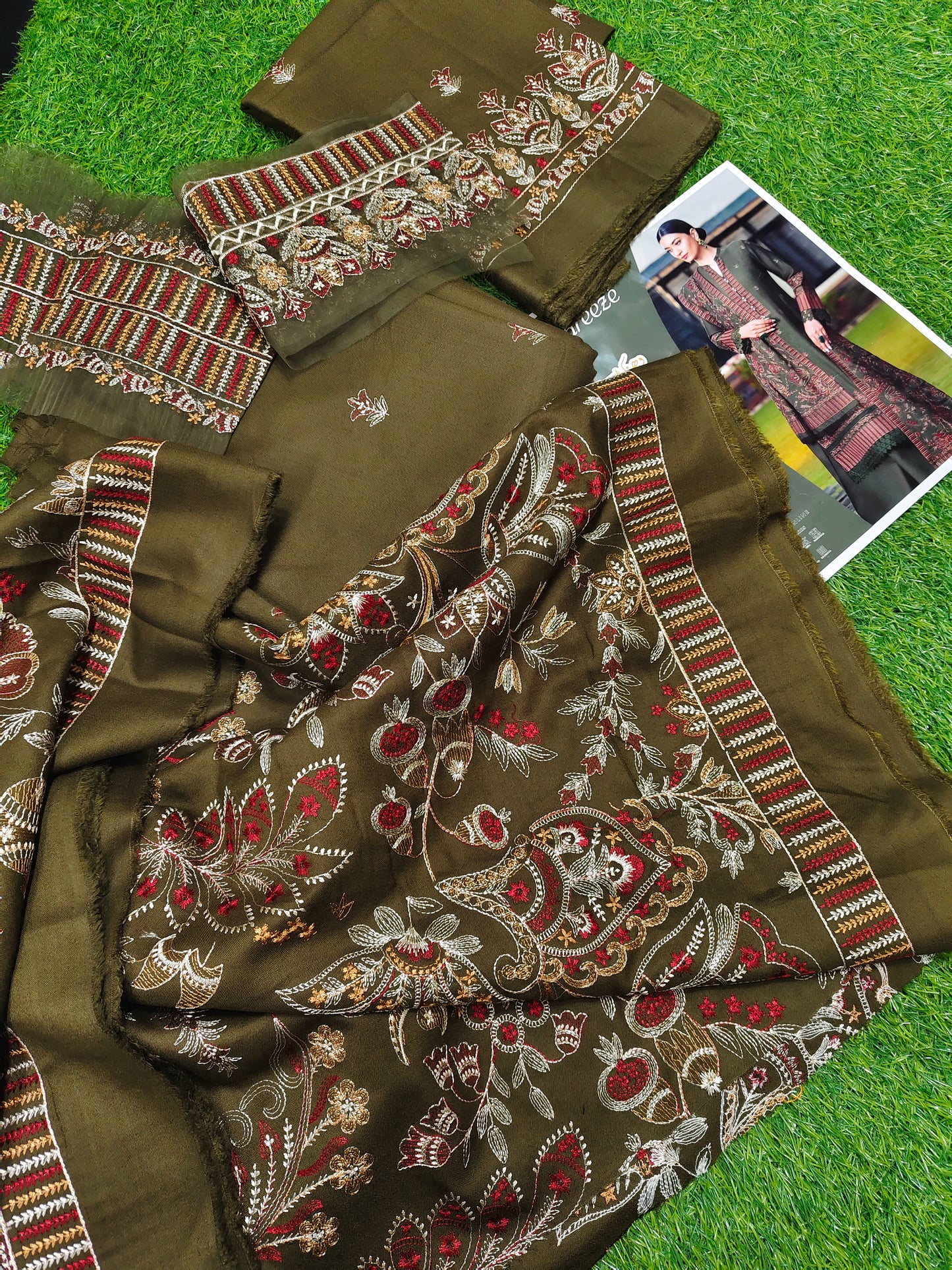 Bareeze Ethnic Green